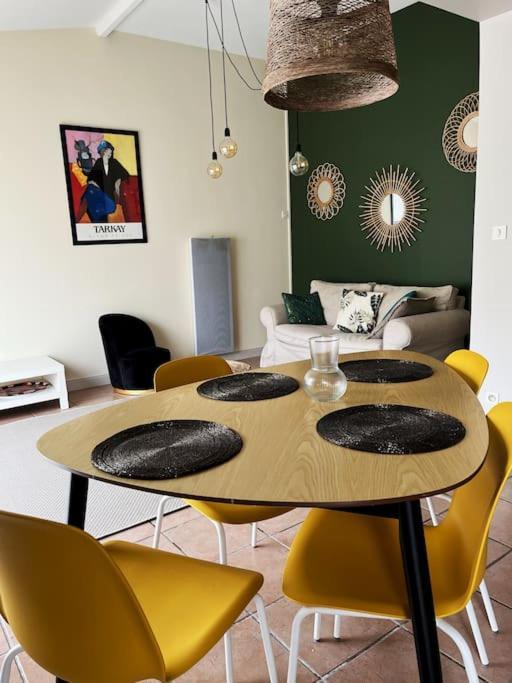 Maison Cosy Avec Parking Gratuit Jarnac Ngoại thất bức ảnh